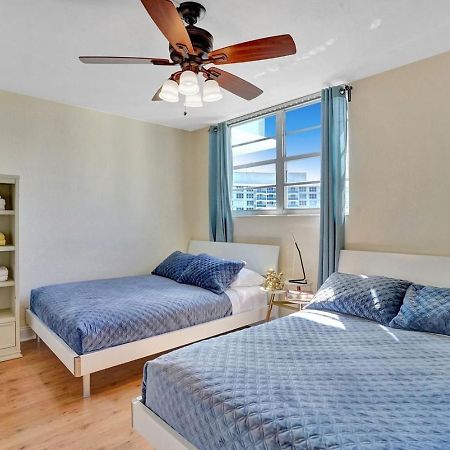 2Bd Condo Christmas Retreat Pool Beachside Hollywood Exterior foto