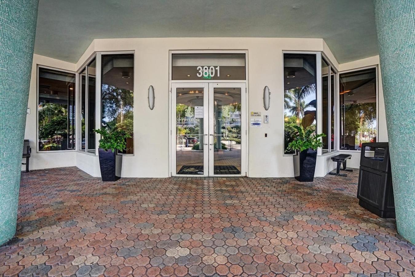 2Bd Condo Christmas Retreat Pool Beachside Hollywood Exterior foto