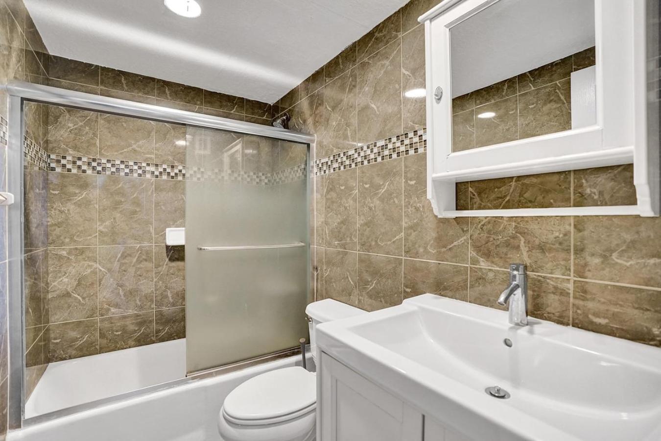 2Bd Condo Christmas Retreat Pool Beachside Hollywood Exterior foto